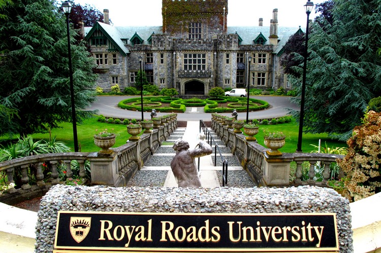 royal roads university castle, things to do in Victoria British Columbia