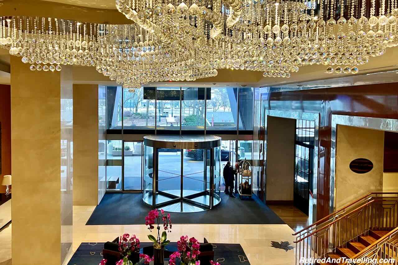 Lobby Crystal Art - Staycation Treat At The Ritz-Carlton Toronto