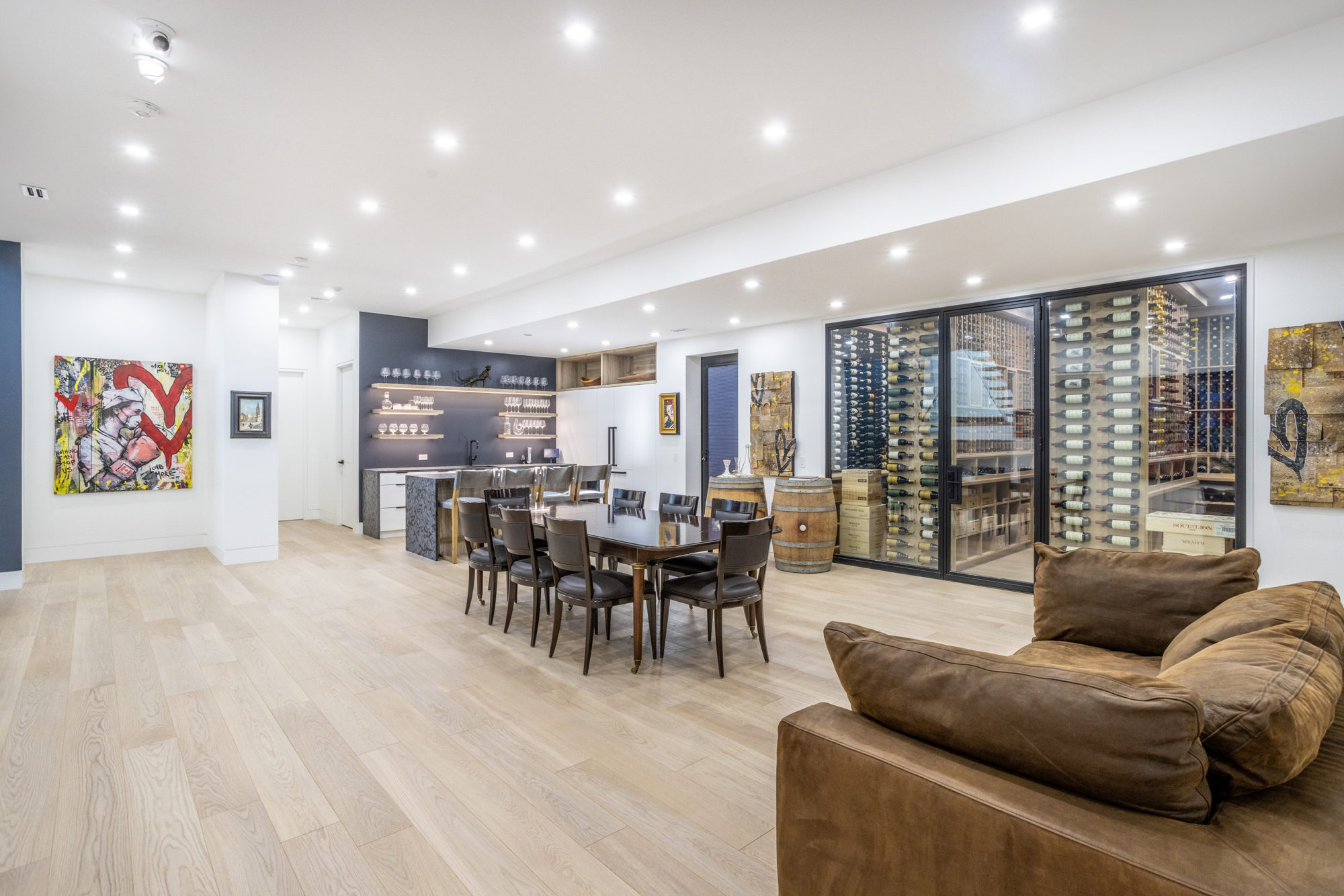 There's a full bar in the basement rec room, perfect for tastings. 