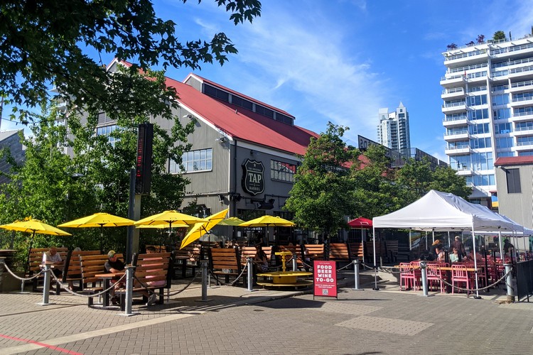 Tap and Barrell Shipyards outdoor patio North Vancouver 