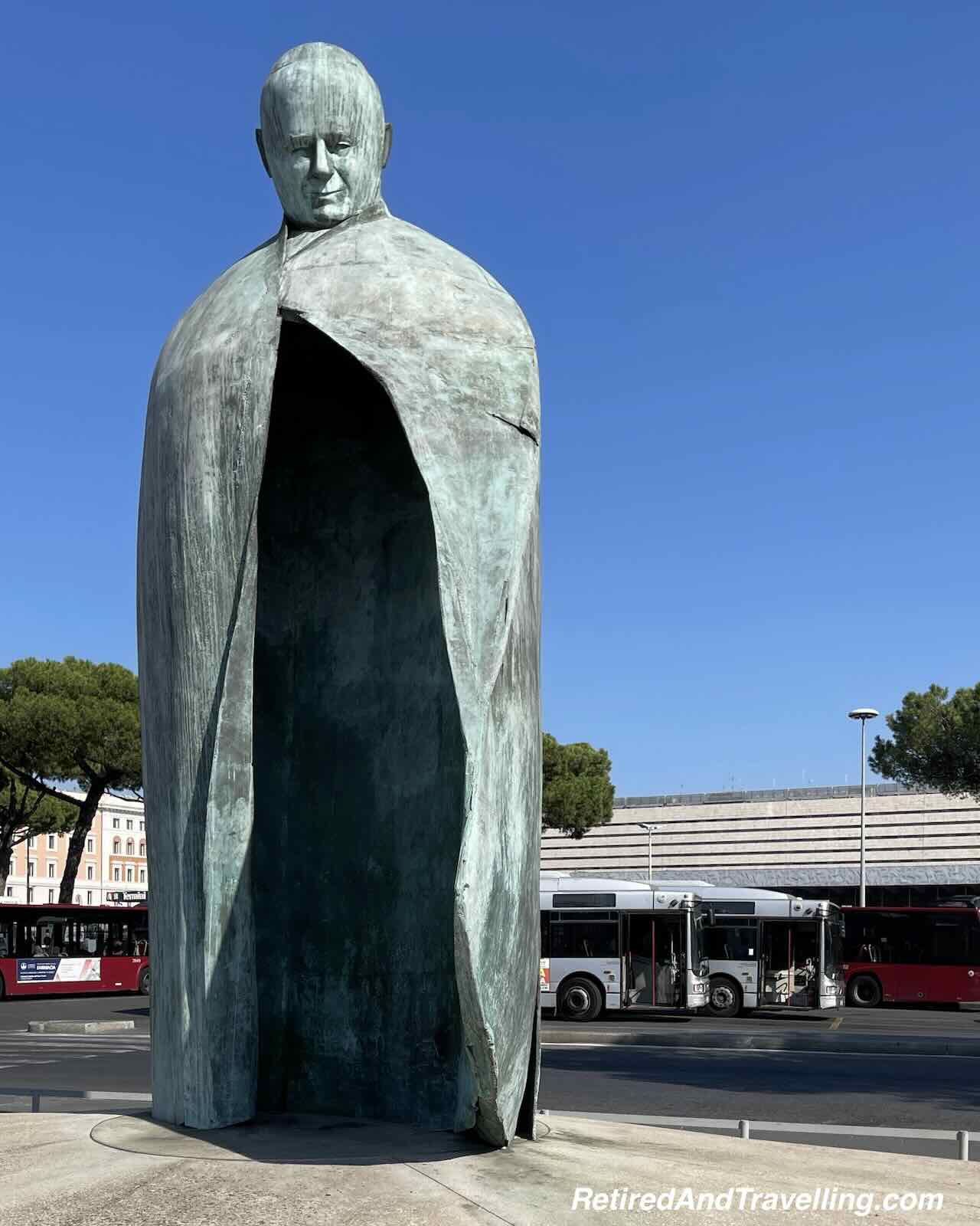 Statue Conversazioni Rome Termini