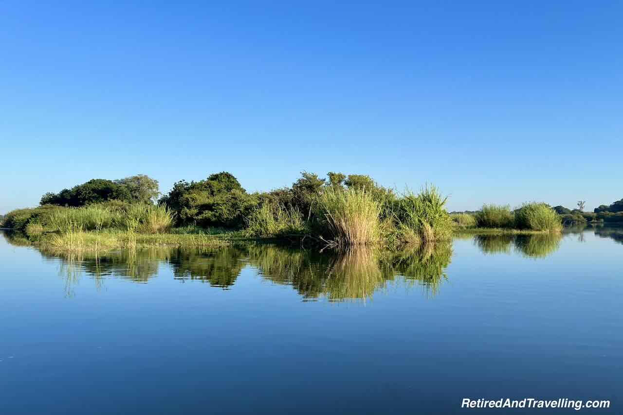 Zambezi River Reflections - Safari Lodge Stay In Zambia At Thorntree River Lodge