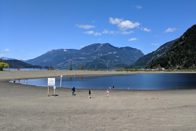 Family Beach, Harrison Lagoon, Harrison Lake, Fraser Valley, British Columbia