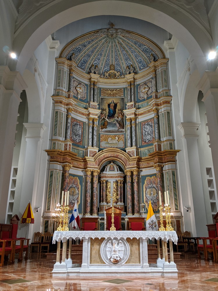 The alter inside the Panama Metropolitan Cathedral in Casco Viejo Panama City