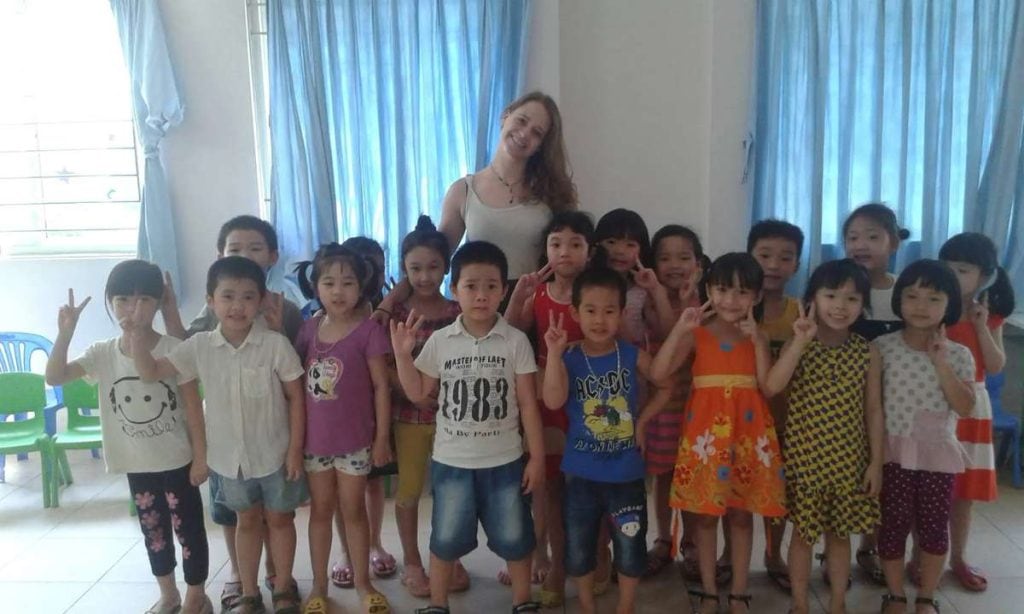 Georgie Snape from Teachers Friend with her class of young students