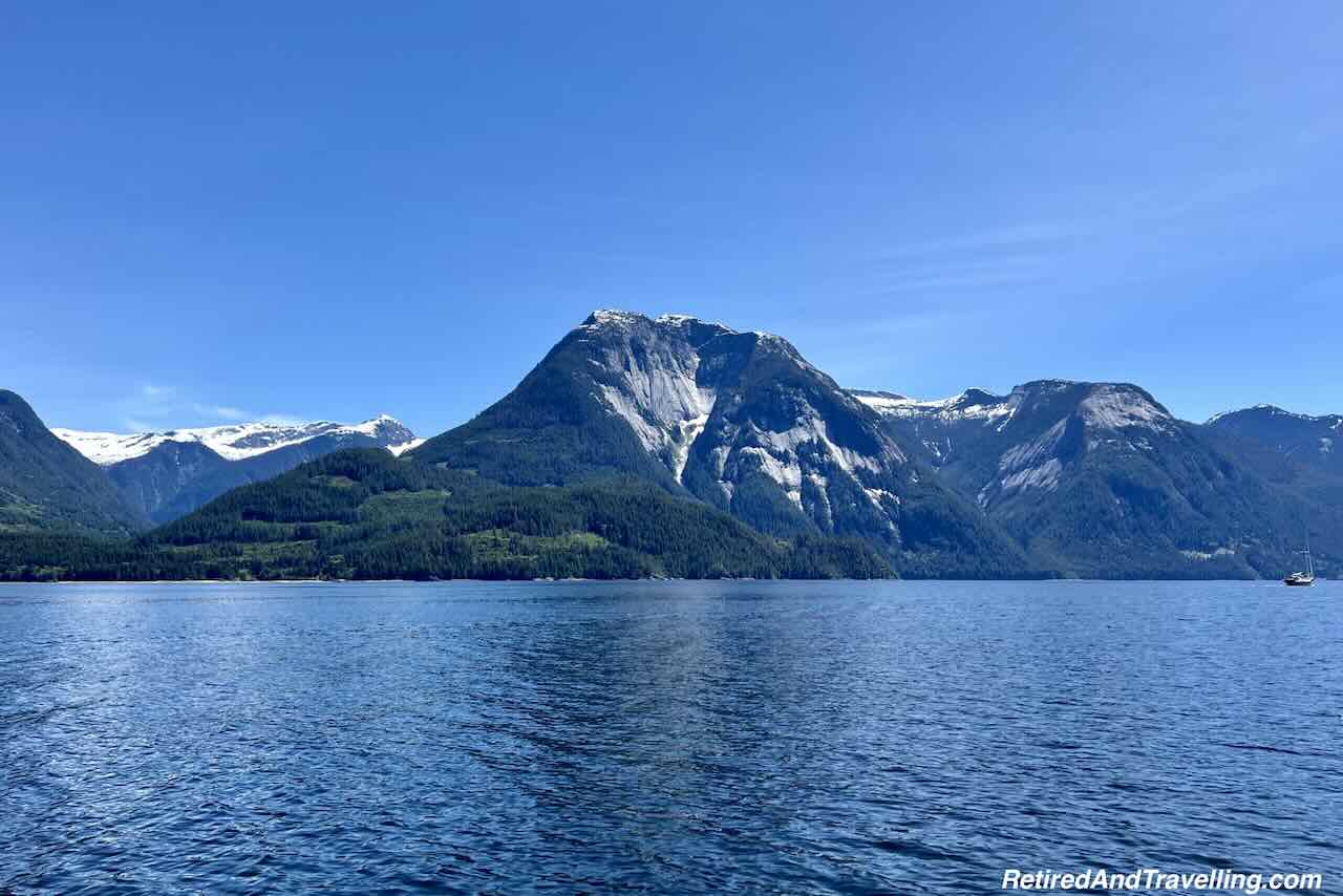 Sunshine Coast Tours Jervis Inlet Mountains - Water Experiences On The Sunshine Coast BC British Columbia